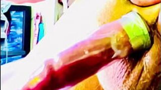 Penis pumping - porn video