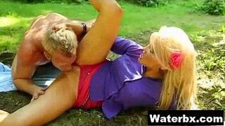 Erotic Girl Nude Solo Pee - porn video