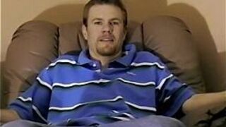 Handsome Bi Guy Hollywood - porn video