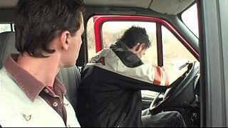 fuck in a car - porn video