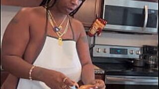 Making banana pudding - porn video